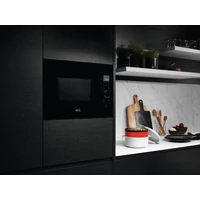Kép 4/6 - AEG MBE2658SEB beépíthető mikrohullámú sütő * 25 liter